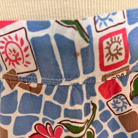 Vintage Geometric Patterned Handmade Apron with Pocket - Picture 4 of 8